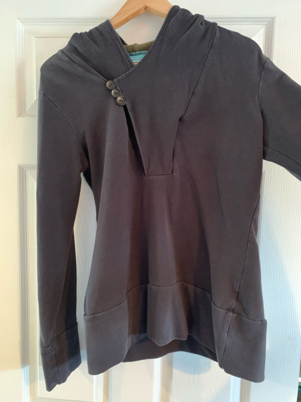 Smoking Lily Women’s Hooded Sweatshirt Pullover - Charcoal Gray